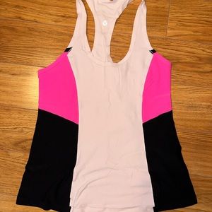 lululemon
 Tank top